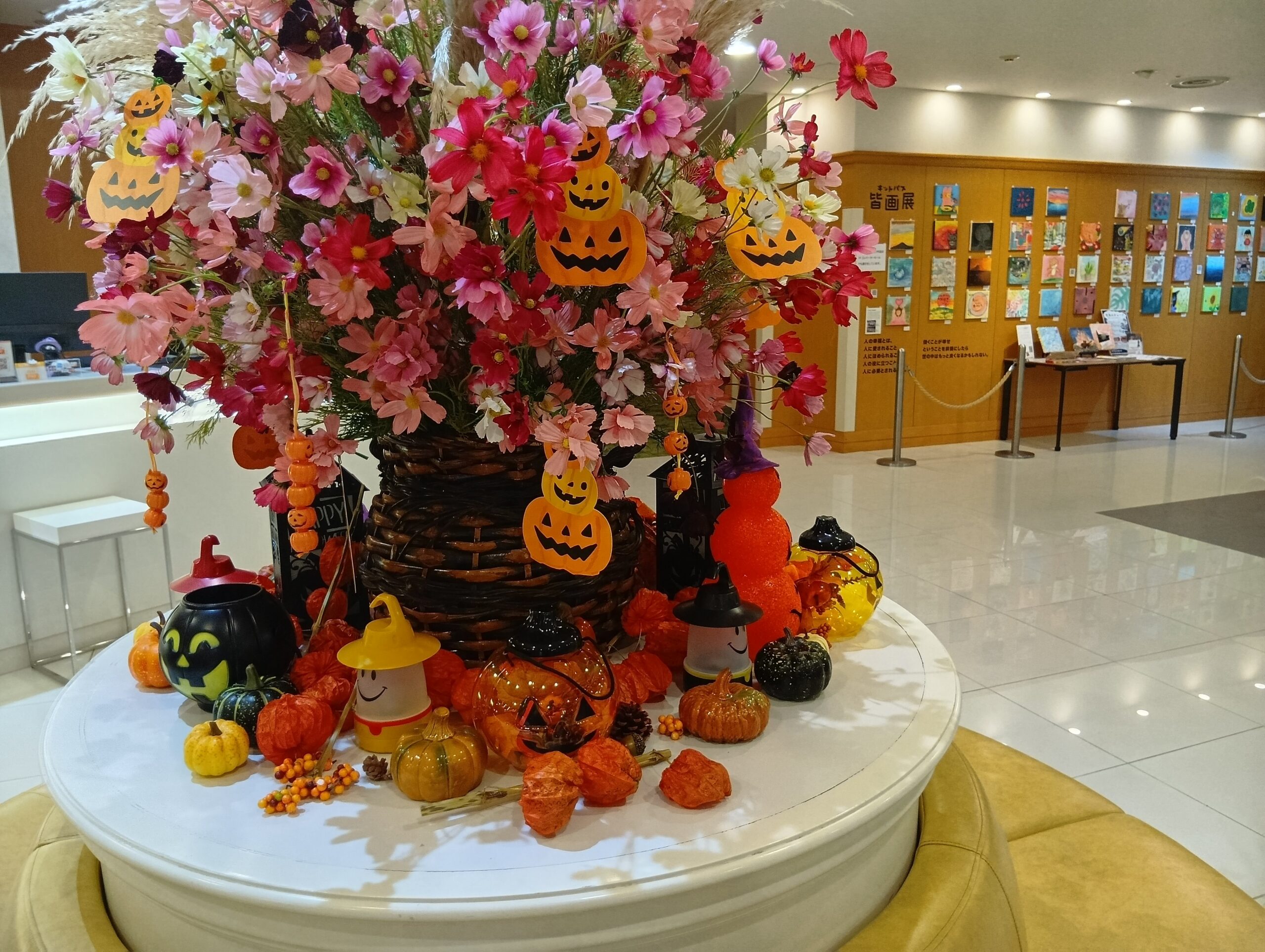ハロウィン仕様でお待ちしております♪